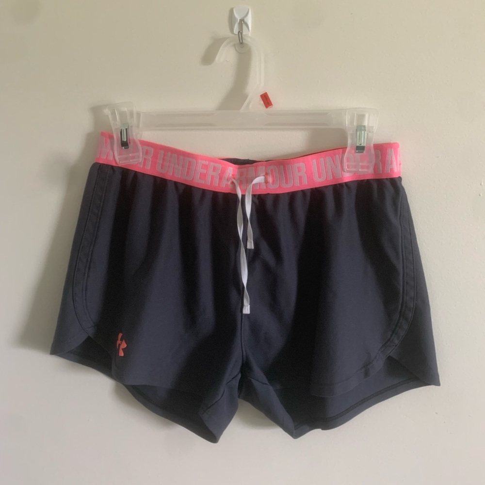 Under armour athletic shorts. Good condition